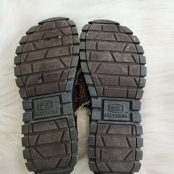 NUC Skechers platform sandle with suede sole. Size 8 - Picture 4 of 8